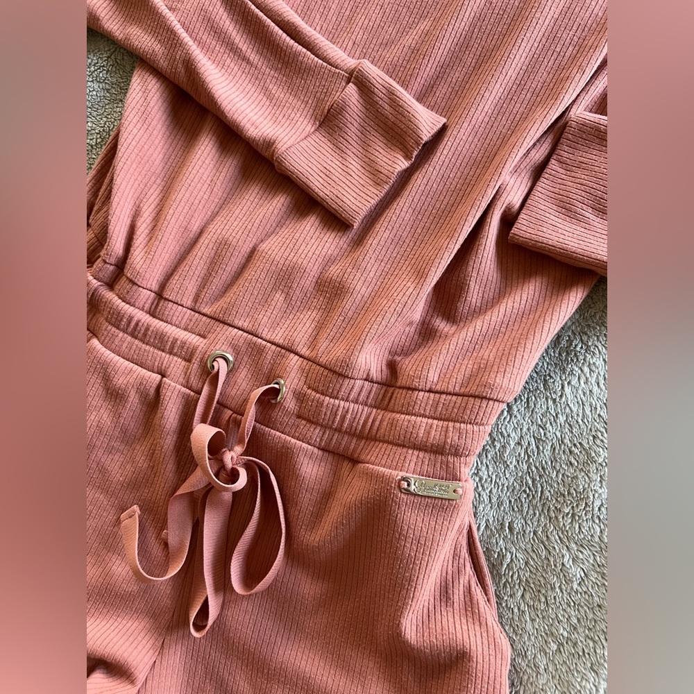 Bombshell Sportswear Coral Pink Lounge Long Sleeve Romper Medium - Picture 4 of 5